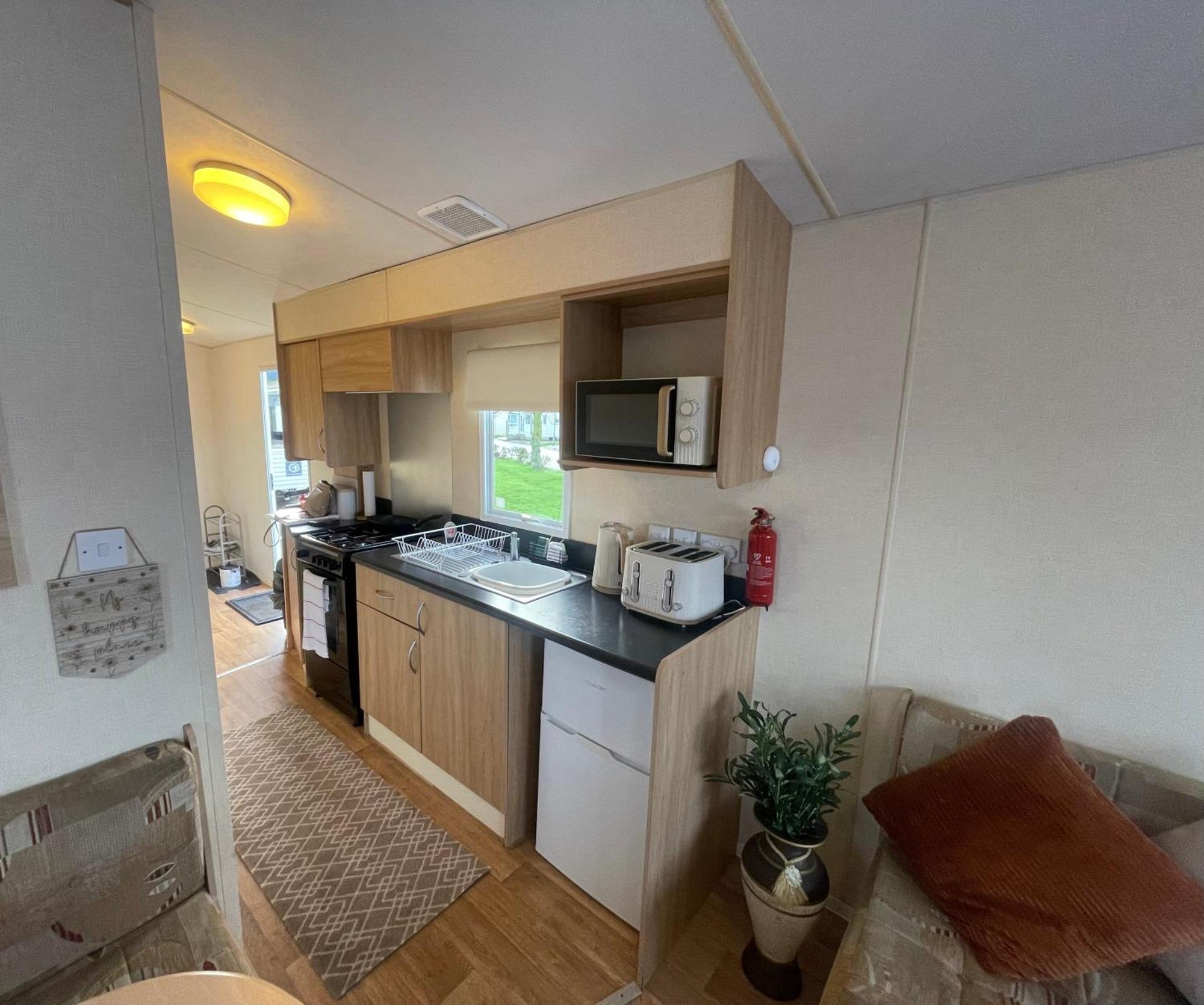 Sandlemere - 6 Berth, 3 Bedroom Caravan Tunstall  Exteriör bild
